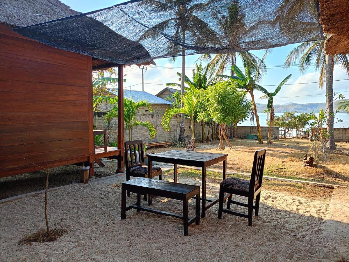 Yellow Coco Gili Gede Dış mekan fotoğraf