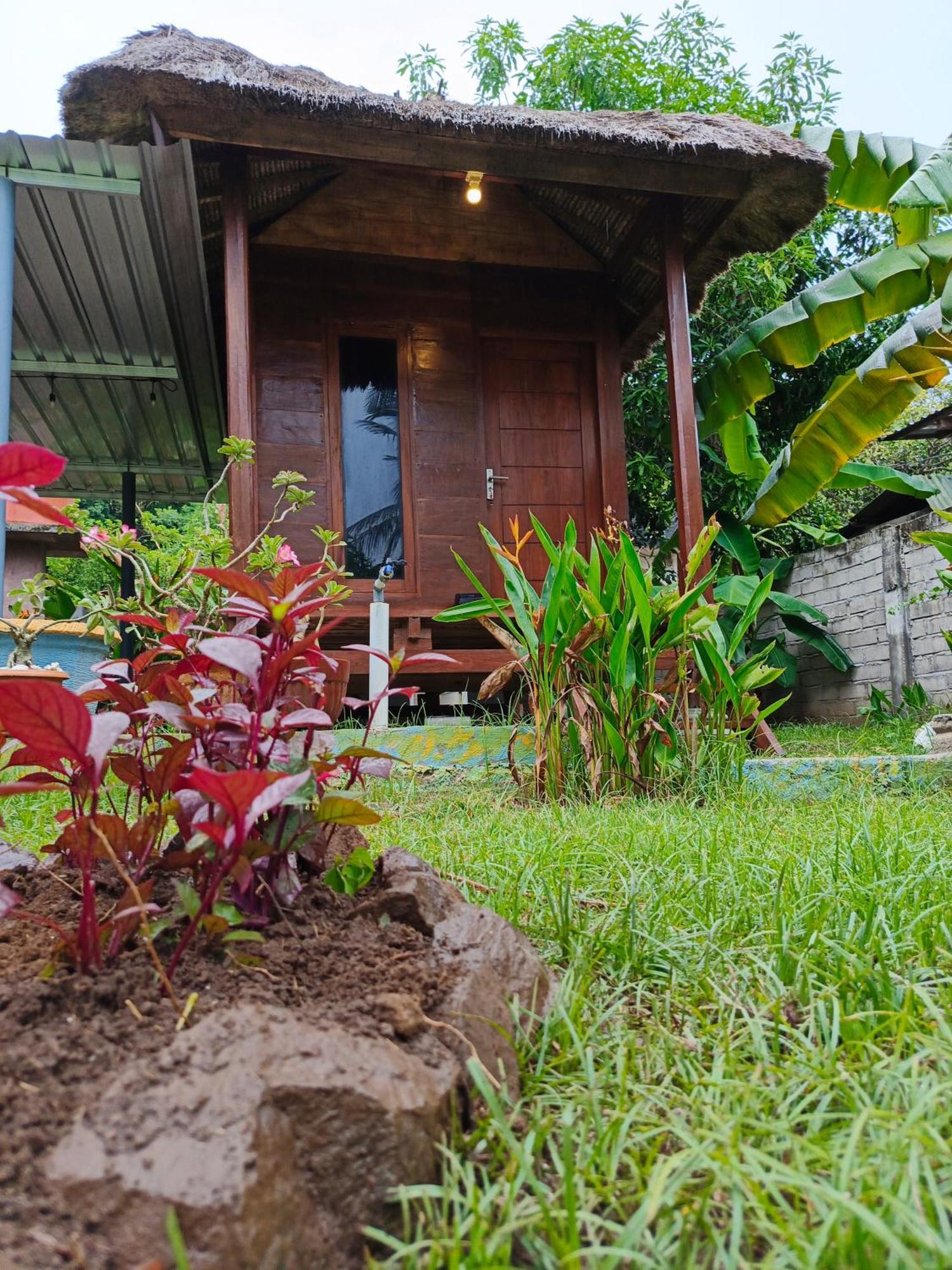 Yellow Coco Gili Gede Dış mekan fotoğraf