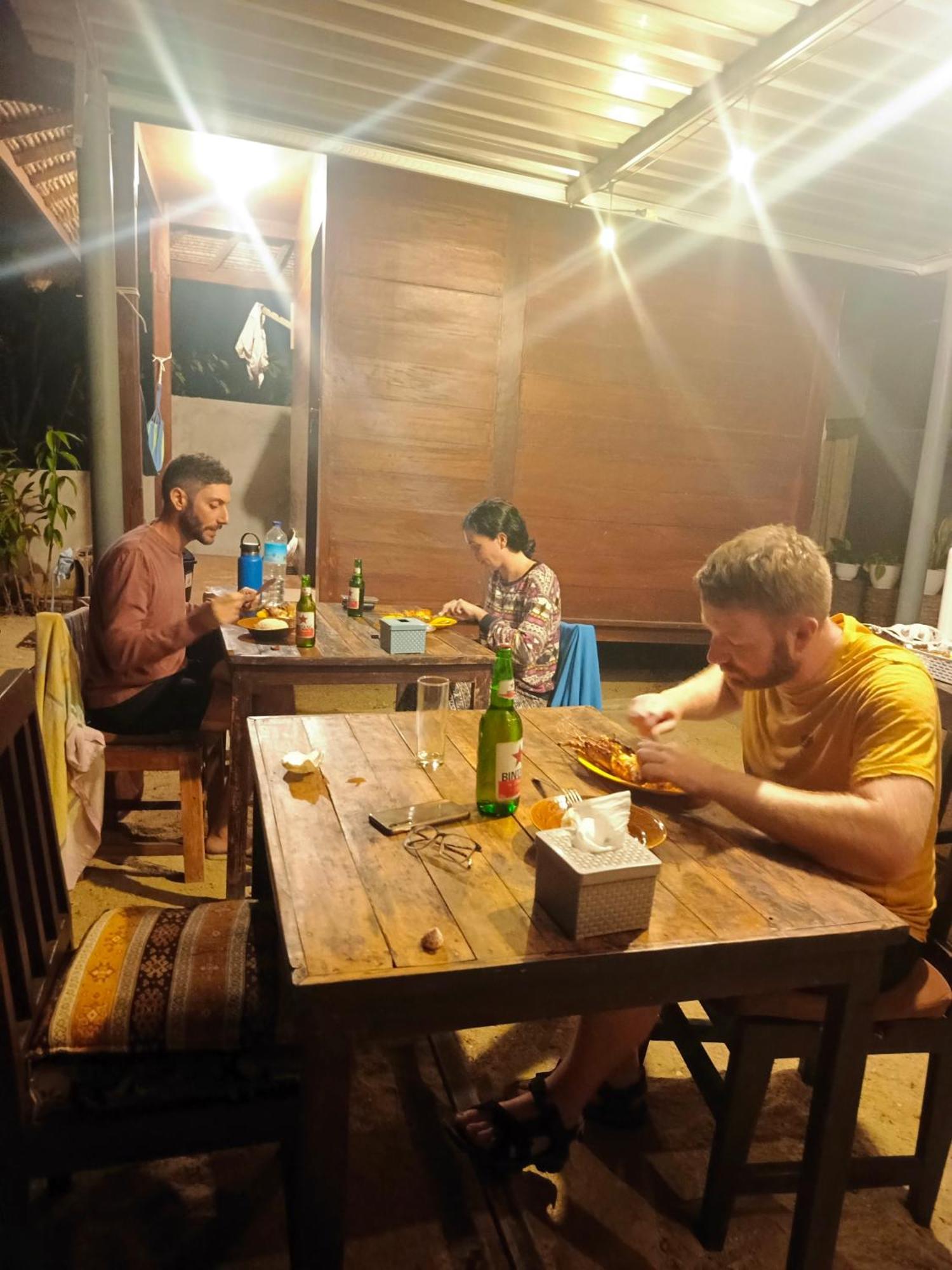 Yellow Coco Gili Gede Dış mekan fotoğraf
